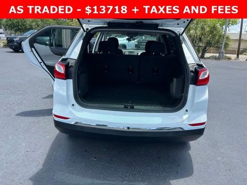 Used 2018 Chevrolet Equinox LS FWD image 16