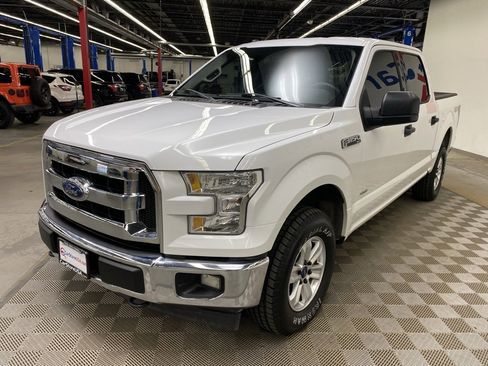 Used 2017 Ford F150 XLT image 3