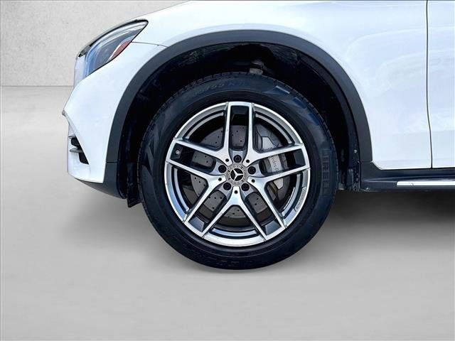 Used 2019 Mercedes-Benz GLC 300 4MATIC image 10