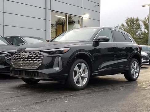 New 2025 Audi Q5 Premium Plus image 1