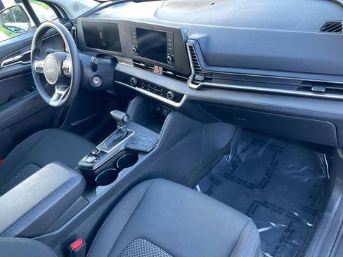 Used 2024 Kia Sportage LX image 26
