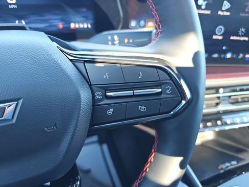 Used 2024 Chevrolet Traverse RS w/ LPO, Floor Liner Package image 17