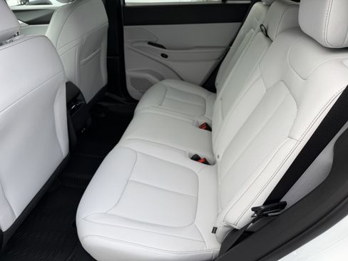 New 2026 Jeep Cherokee Limited image 24