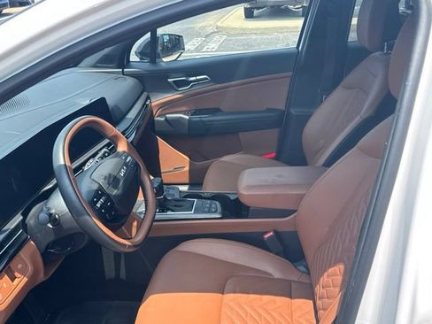Certified 2026 Kia Sportage X-Line w/ X-Line Premium Package AWD/4WD image 11