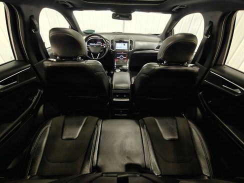 Used 2019 Ford Edge ST w/ Cold Weather Package AWD/4WD image 35
