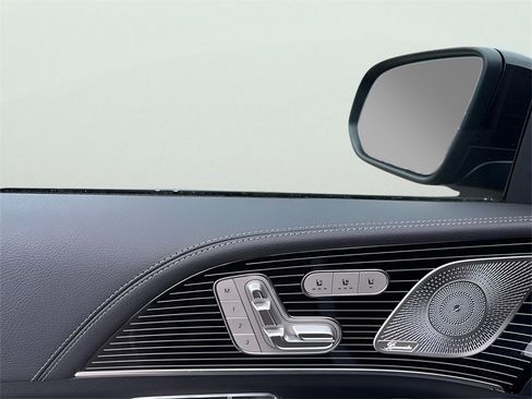 New 2026 Mercedes-Benz GLE 450 4MATIC Coupe image 8