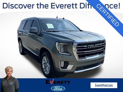 Used 2024 GMC Yukon SLT w/ SLT Luxury Package