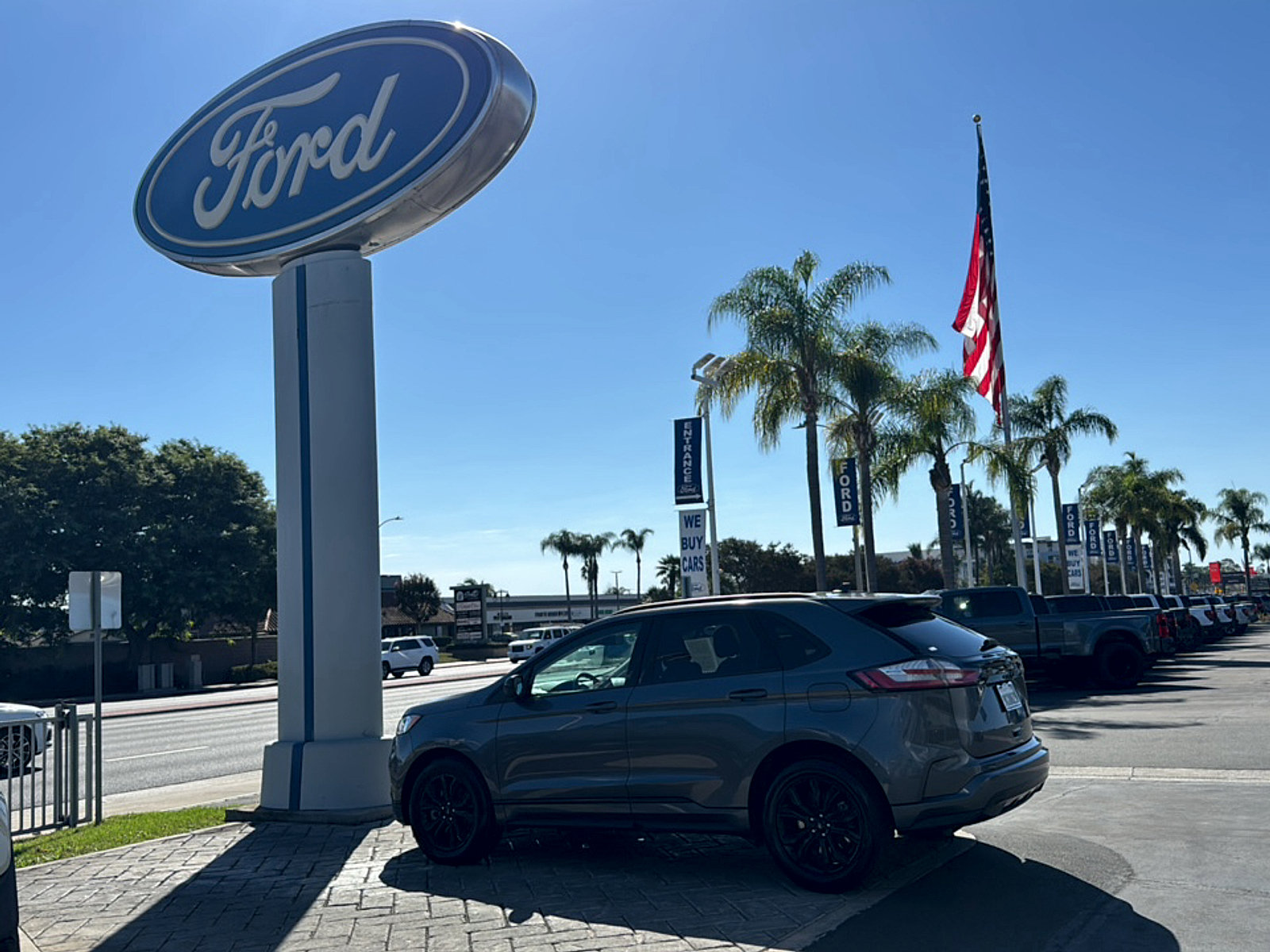 Used 2024 Ford Edge SE w/ Black Appearance Package AWD/4WD image 22