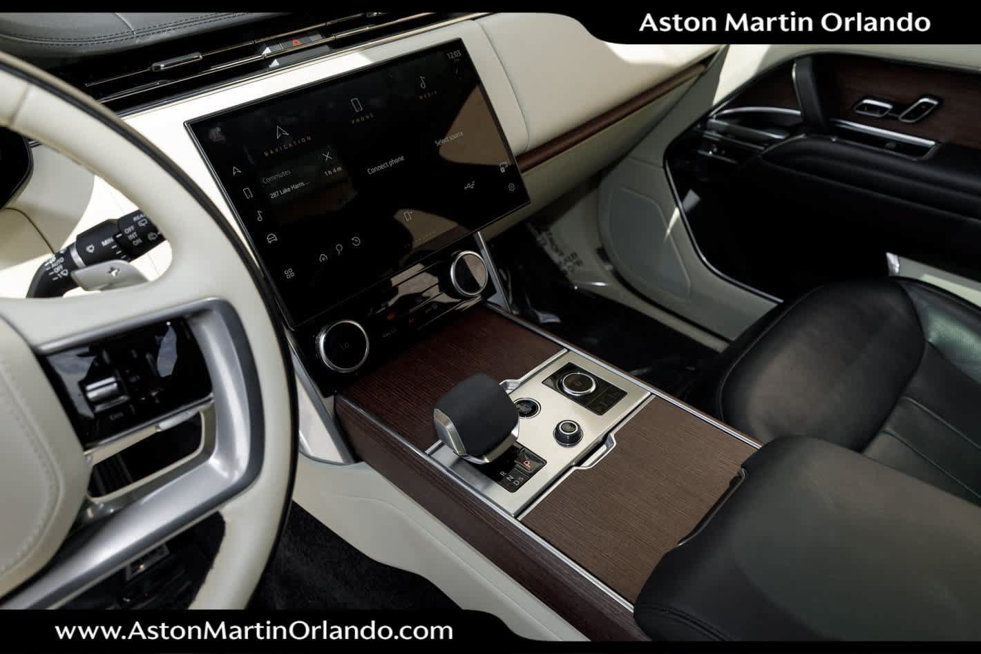 Used 2023 Land Rover Range Rover SE AWD/4WD image 10