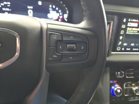 Certified 2022 GMC Yukon Denali w/ Denali Premium Package image 18