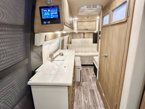 Used 2020 Mercedes-Benz Sprinter 3500 w/ Windows All Around Package image 24