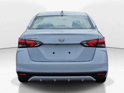 Used 2025 Nissan Versa SV w/ Trunk Package FWD image 5