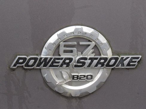 Used 2011 Ford F250 XLT w/ Camper Pkg image 9