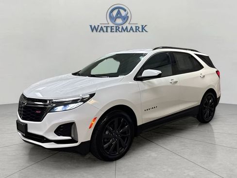 Used 2022 Chevrolet Equinox RS image 1
