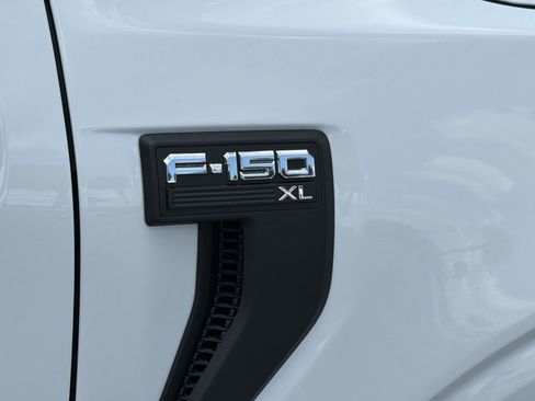 Used 2025 Ford F150 XL RWD image 8