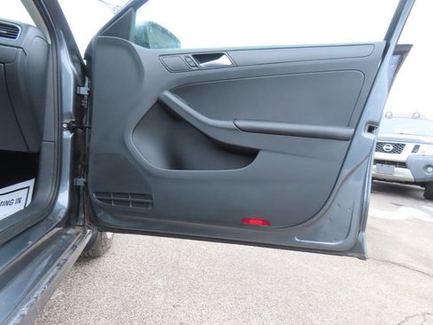 Used 2014 Volkswagen Jetta Sedan image 36
