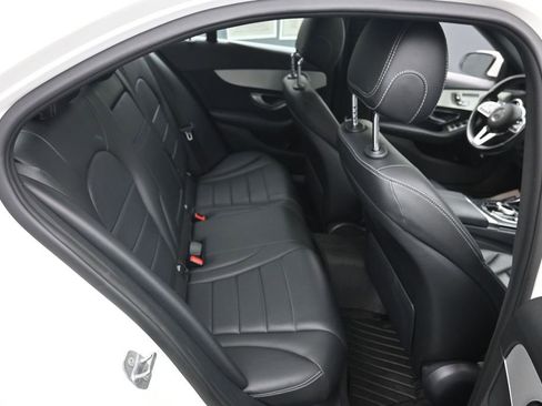 Used 2019 Mercedes-Benz C 300 4MATIC Sedan image 14