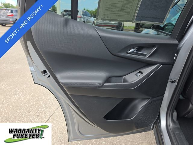 Used 2025 Chevrolet Equinox LT w/ Convenience Package II FWD image 13