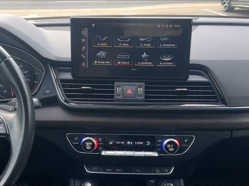 Certified 2023 Audi Q5 2.0T Premium w/ Convenience Package image 7