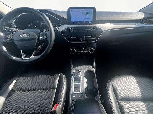 Used 2022 Ford Escape SEL image 16