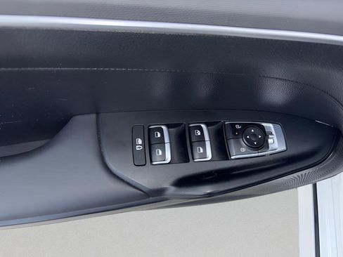 Used 2025 Kia K5 LXS FWD image 22