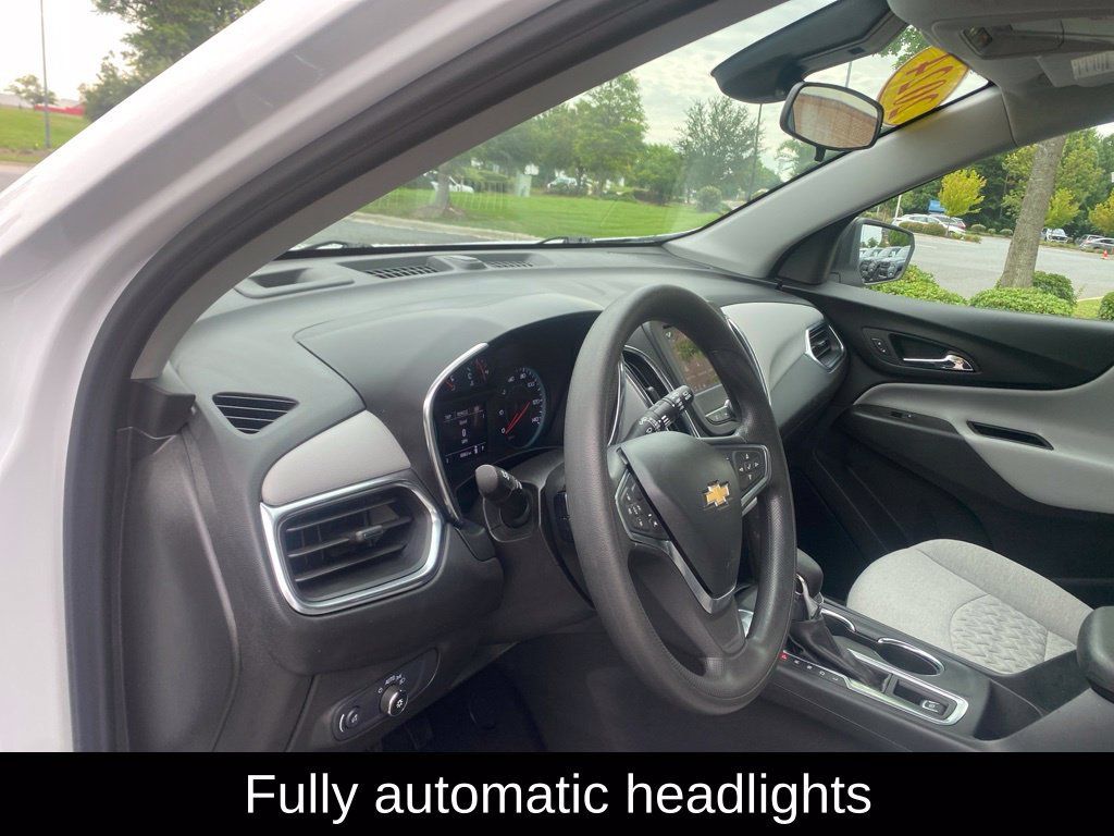 Used 2024 Chevrolet Equinox LS FWD image 14