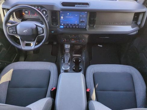 Used 2025 Ford Bronco Big Bend image 16