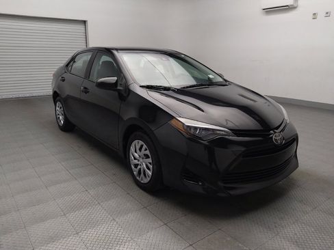 Used 2017 Toyota Corolla LE image 13