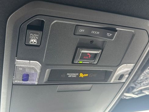 New 2026 Toyota 4Runner SR5 image 31