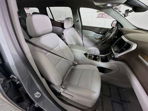 Used 2023 GMC Acadia SLE w/ Driver Convenience Package FWD image 33