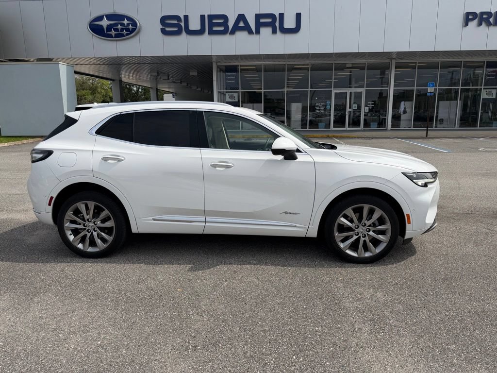 Used 2022 Buick Envision Avenir w/ Technology Package II FWD image 2