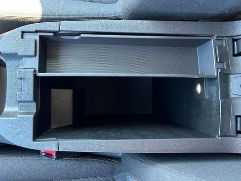 Used 2024 Chevrolet Equinox LT image 31