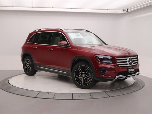 New 2026 Mercedes-Benz GLB 250 image 16