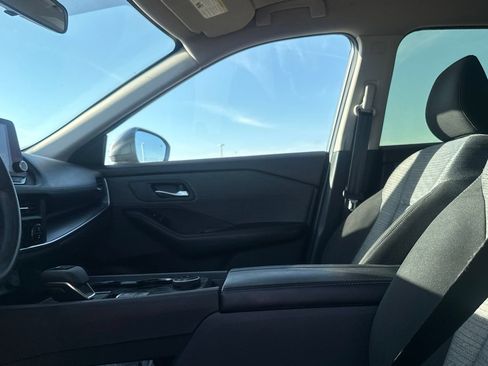 Certified 2023 Nissan Rogue SV AWD/4WD image 39