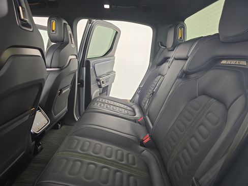 Used 2024 Rivian R1T Adventure AWD/4WD image 21