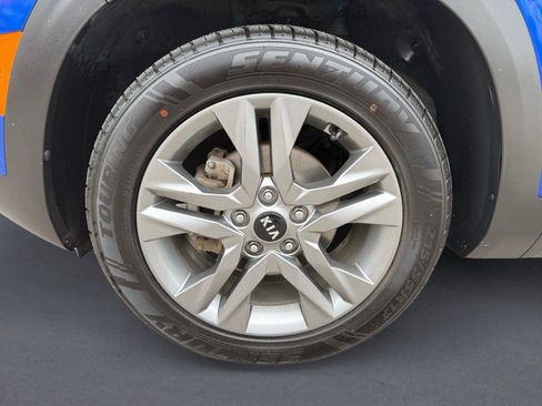 Used 2021 Kia Seltos S image 10