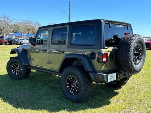 New 2025 Jeep Wrangler Willys image 7
