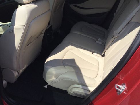 Used 2019 Buick Envision Premium w/ Driver Confidence Package image 12