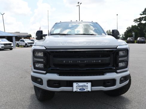 New 2026 Ford F250 Lariat w/ Black Appearance Package AWD/4WD image 4