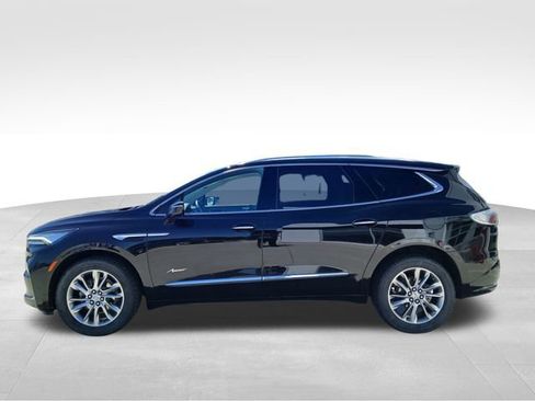 Used 2024 Buick Enclave Avenir w/ Avenir Technology Package image 2