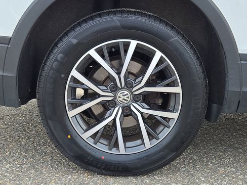 Used 2021 Volkswagen Tiguan S AWD/4WD image 11