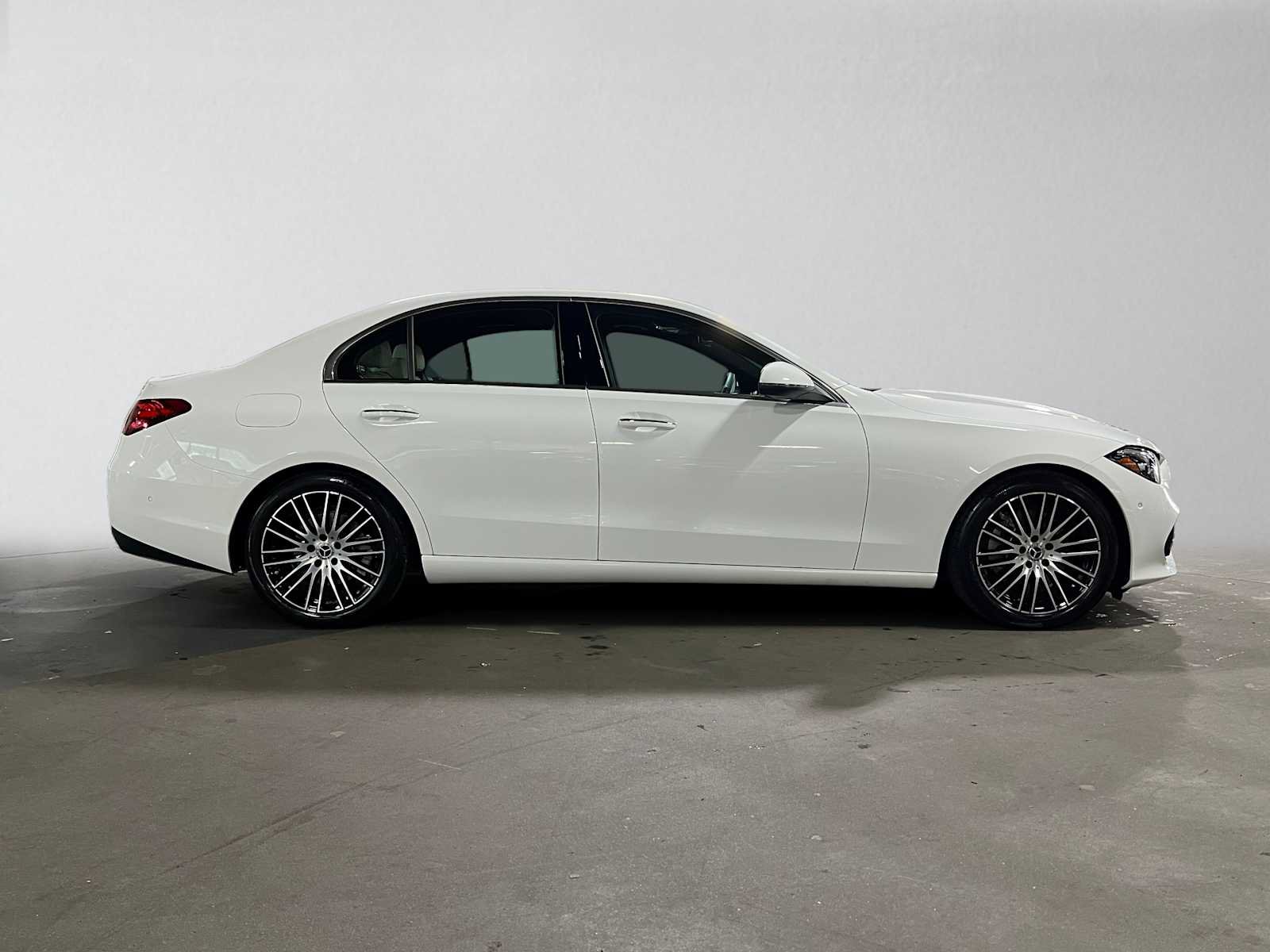 Used 2026 Mercedes-Benz C 300 4MATIC Sedan image 2