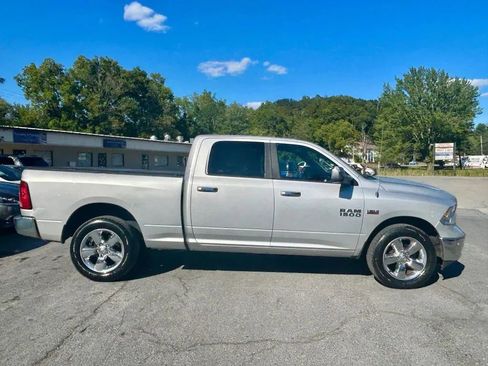 Used 2016 RAM 1500 Big Horn image 10