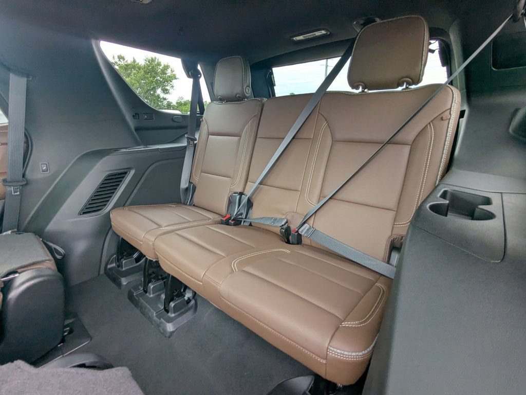 Used 2023 Chevrolet Tahoe High Country RWD image 27