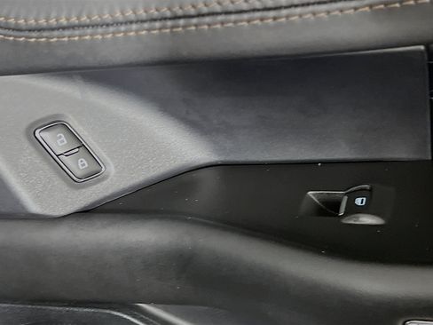 Used 2020 Ford Expedition Platinum RWD image 32