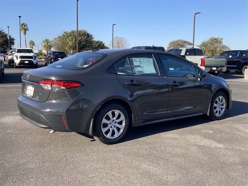 New 2026 Toyota Corolla LE image 5