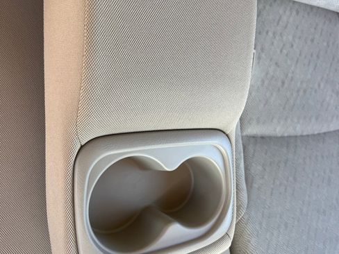 Used 2006 Honda CR-V LX image 19