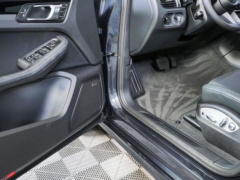 New 2026 Porsche Macan Turbo AWD/4WD image 8