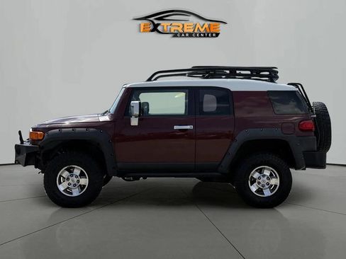Used 2008 Toyota FJ Cruiser 4WD image 3