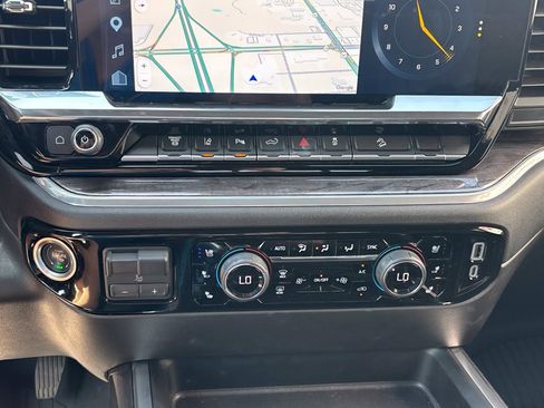Used 2025 Chevrolet Silverado 2500 LTZ w/ LTZ Premium Texas Edition AWD/4WD image 15